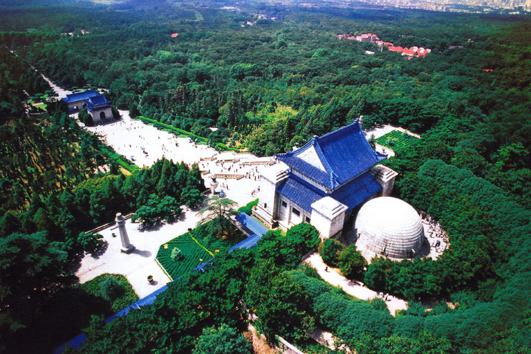 Sun Yat Sen Mausoleum