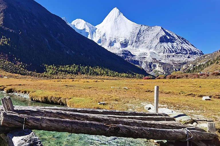 Jampeyang of Yading