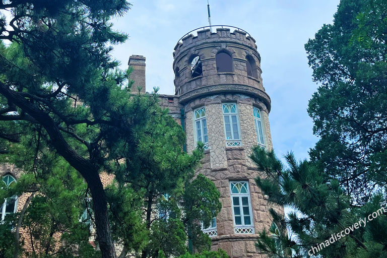 Huashi House in Badaguan Scenic Resort Things to Do in Qingdao