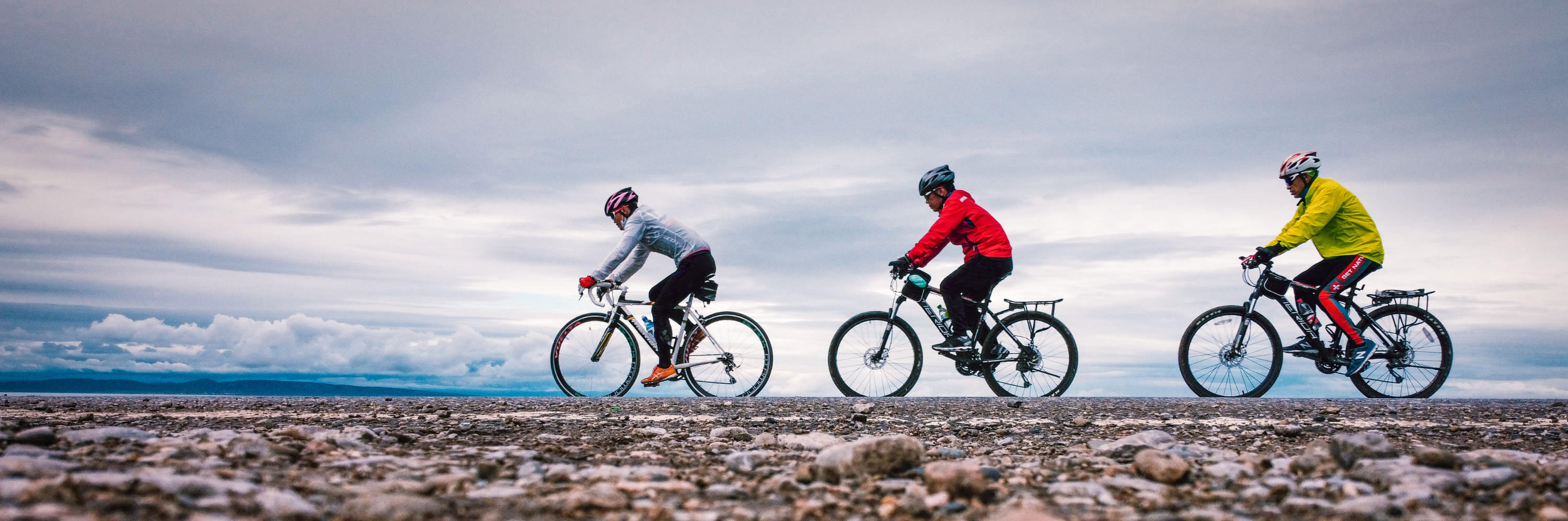 5 Days Qinghai Lake Cycling Tour from Xining 2025
