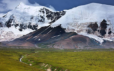 Amne Machin Snow Mountain