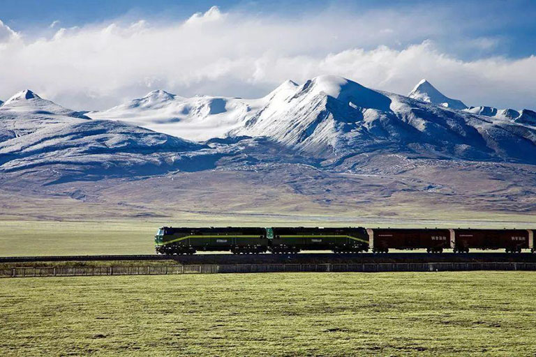 Qinghai to Tibet Train