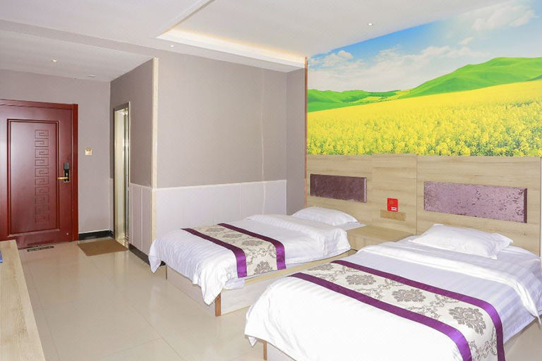 Gesang Meiduo Hotel Where to Stay in Qinghai Lake