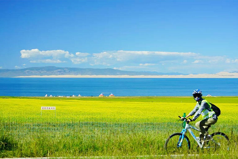 Top Qinghai Attraction - Qinghai Lake