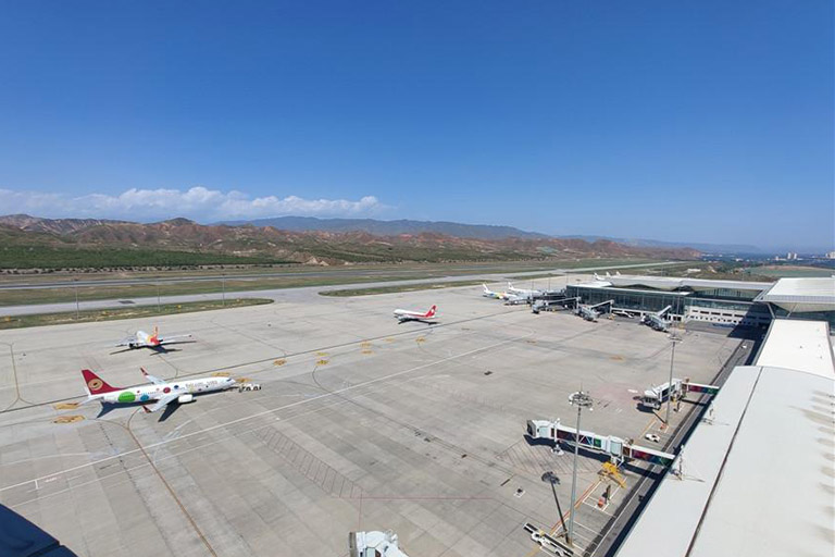 Xining Caojiabao International Airport Beijing to Xining
