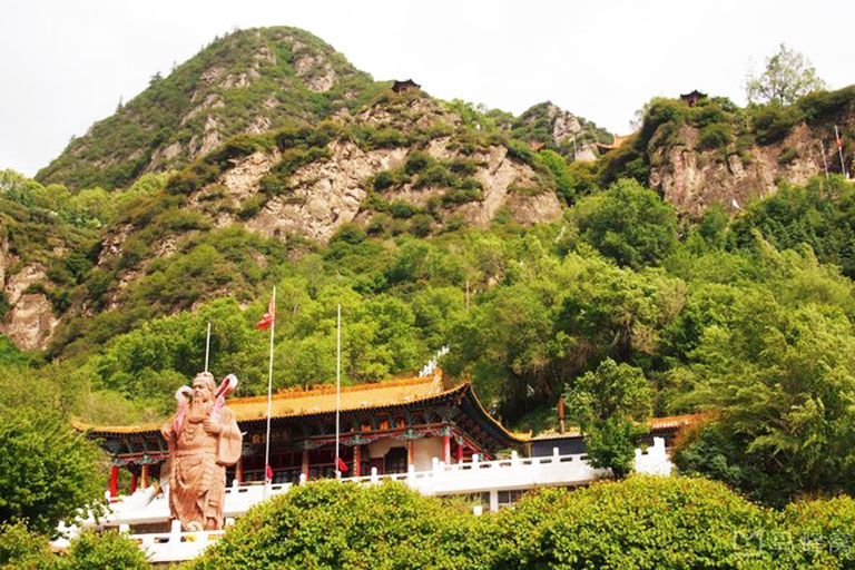 Entrance of Mount Laoye Top Attractions & Things to Do in Xining