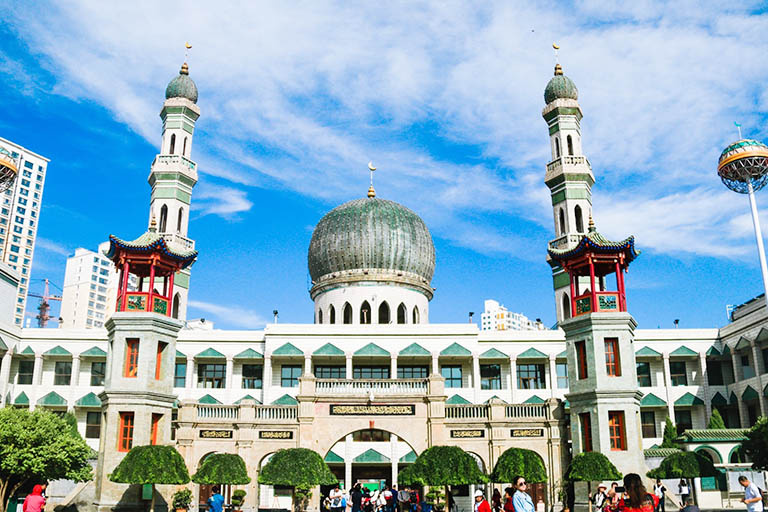 Dongguan Great Mosque is the Biggest Islamic Sanctum in Qinghai