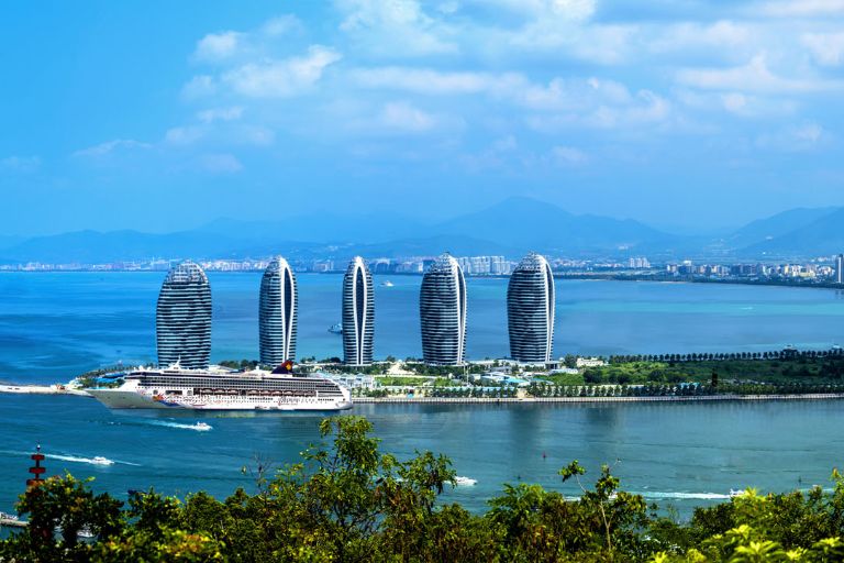 Phoenix Island Sanya Bay