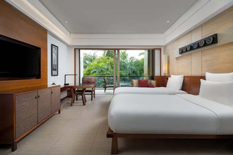 Pullman Oceanview Sanya Bay Resort & Spa