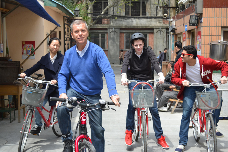 Worth-trying Biking Tour in Shanghai City
