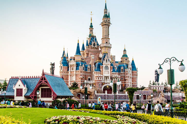 tour disneyland shanghai