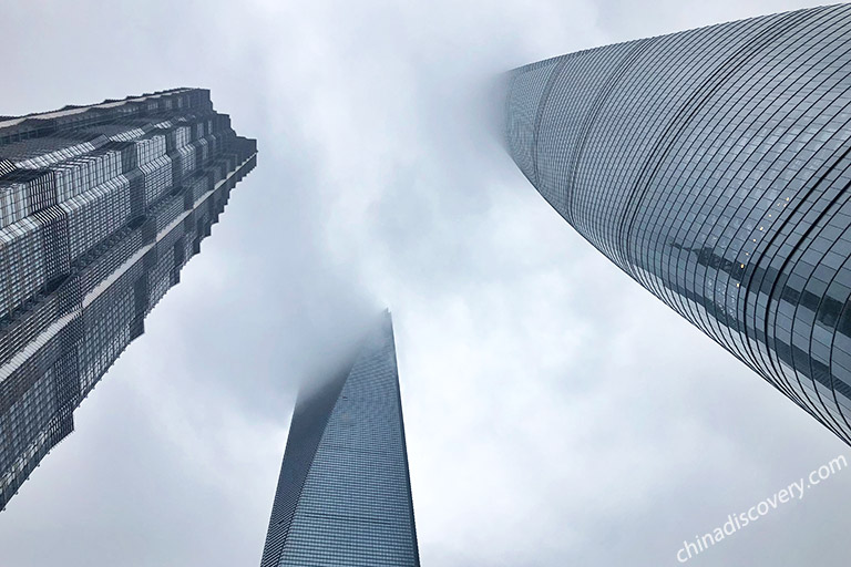 The Landmark Supertall Skyscraper of Modern Shanghai