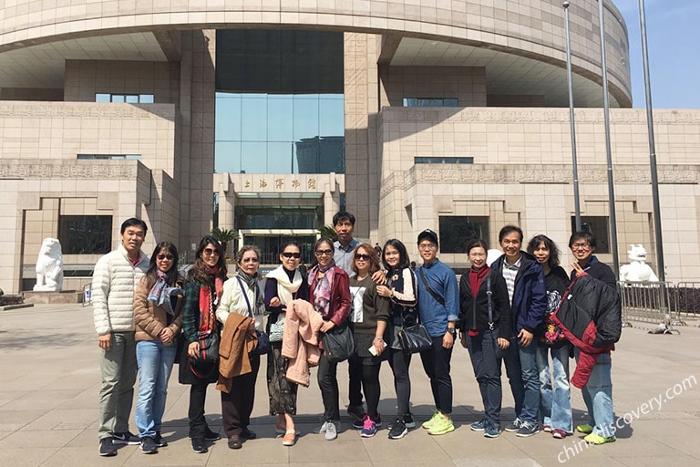 Our guests from Singapore visited Shanghai Museum in March 2019