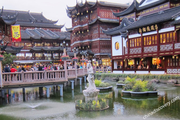 Ancient Architectures in Shanghai Yu Garden