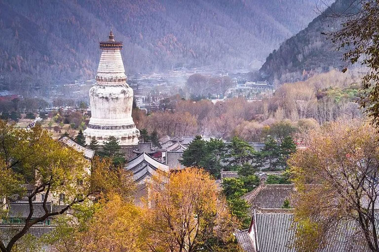 Great White Pagoda in Tayuan Temple