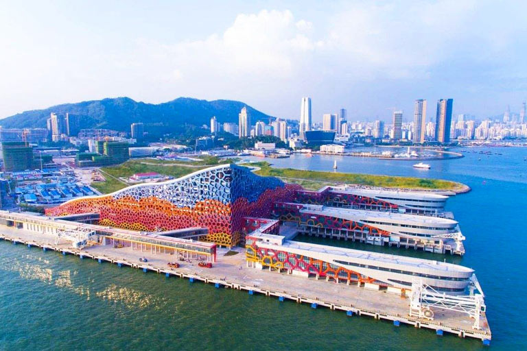 Shenzhen Hong Kong Border Crossing - Shekou Port