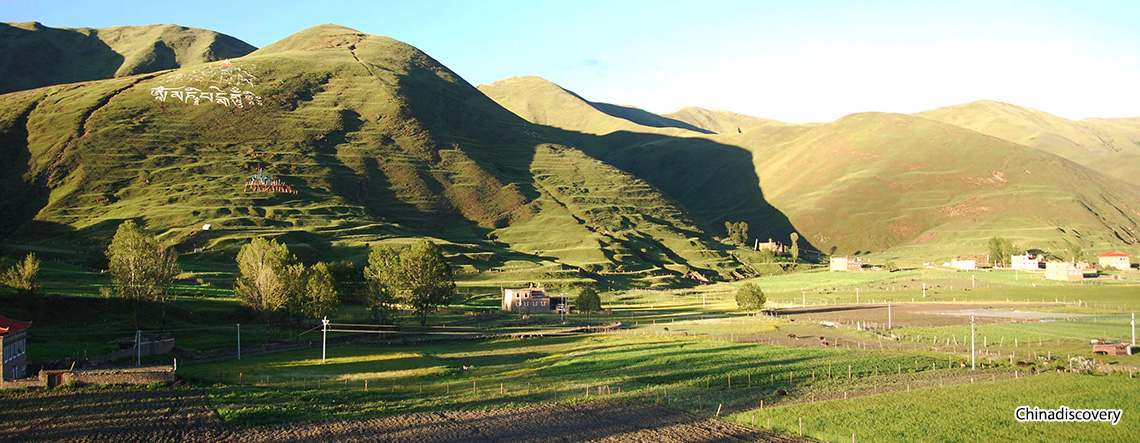 Xinduqiao Town