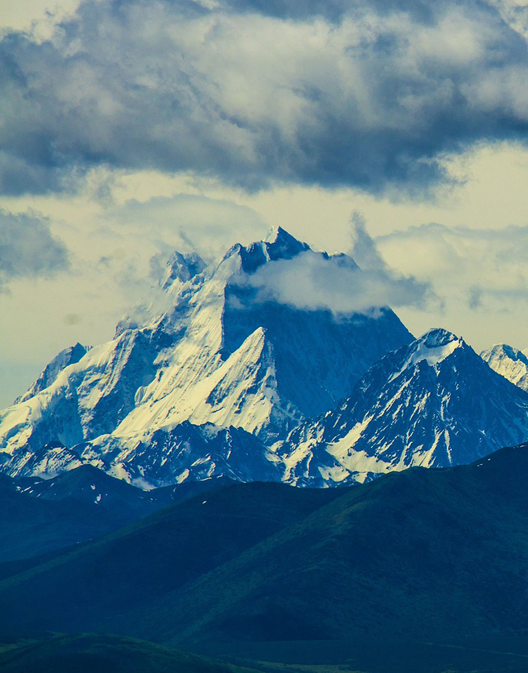 Mount Gongga (GonggaShan or Minya Konka)