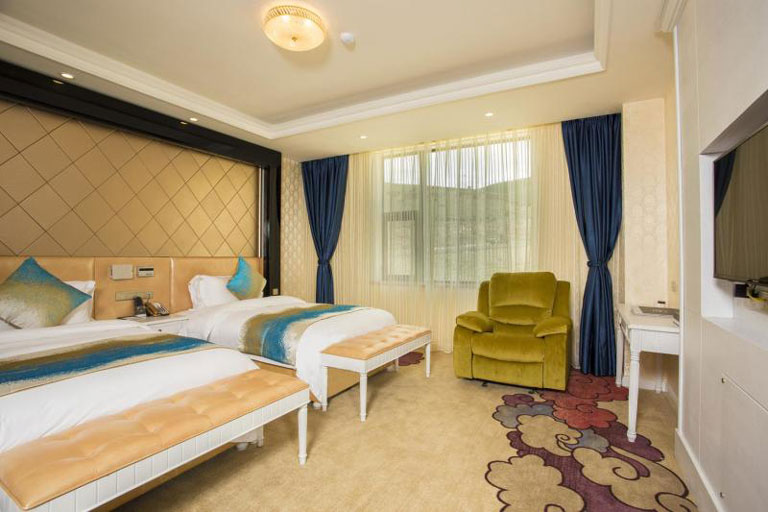 Hotels in Litang, Sichuan