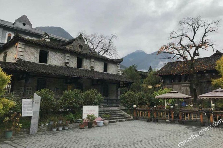 Hailuogou Glacier Park - Moxi Old Town