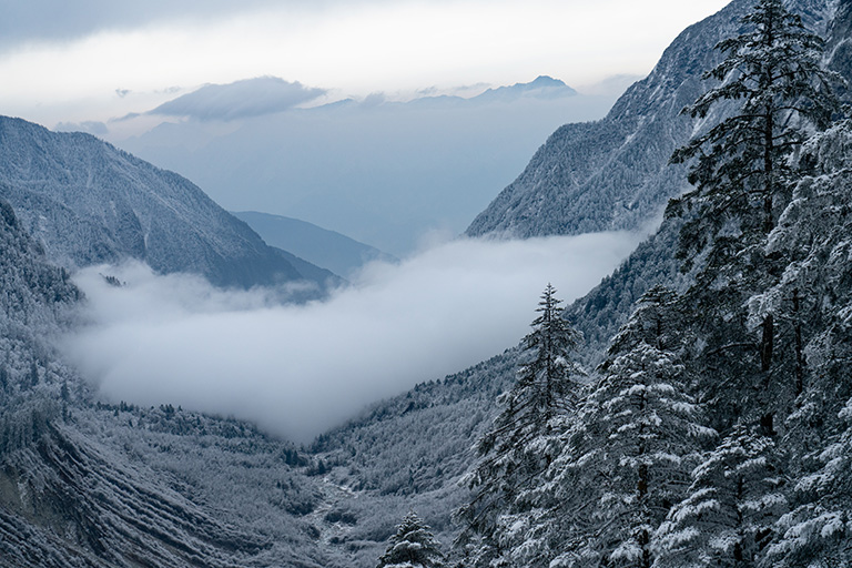 Hailuogou Glacier Park