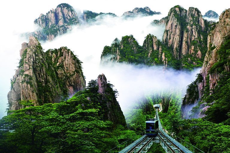 Cool Places to Go in the Summer in China