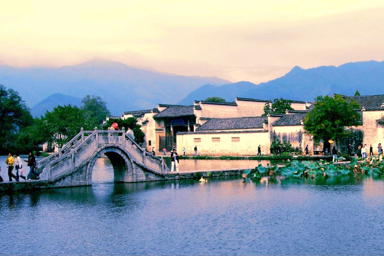 Best Cities to Visit in China in Summer