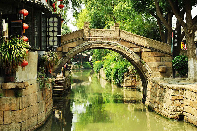 Ancient Stone Bridge in Luzhi Luzhi Water Town