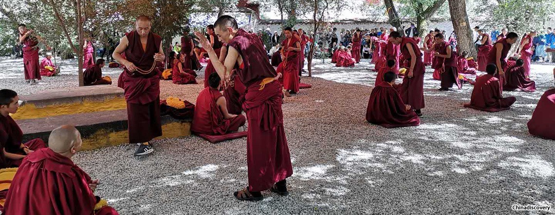 Tibet Yamdrok Lake Tour 2024