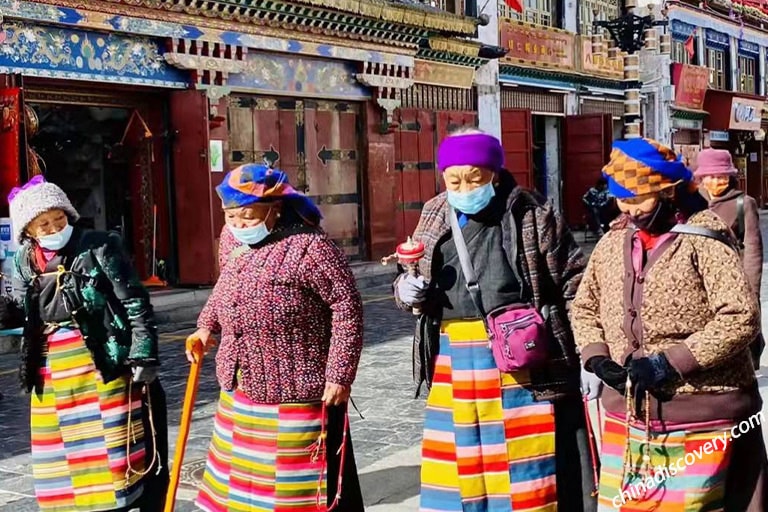 Meet with Tibet locals at Barkhor Street