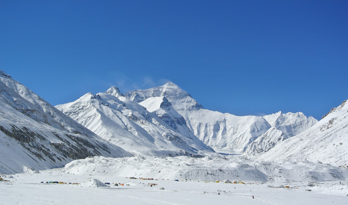 Increadible Mount Everst Landscape