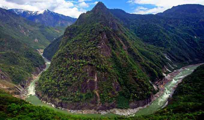 Yarlung Tsangpo Grand Canyon