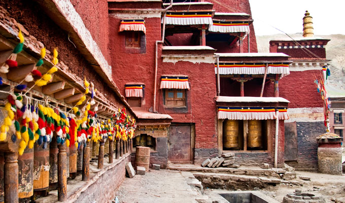 Lhatse Sakya Monastery