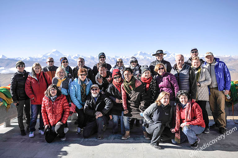 Our Group Tourists in Kyawulha Pass on the Way to Everest
