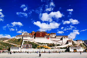 Potala Palace in Summer