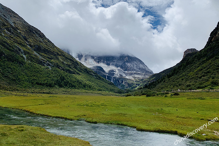 Daocheng Yading