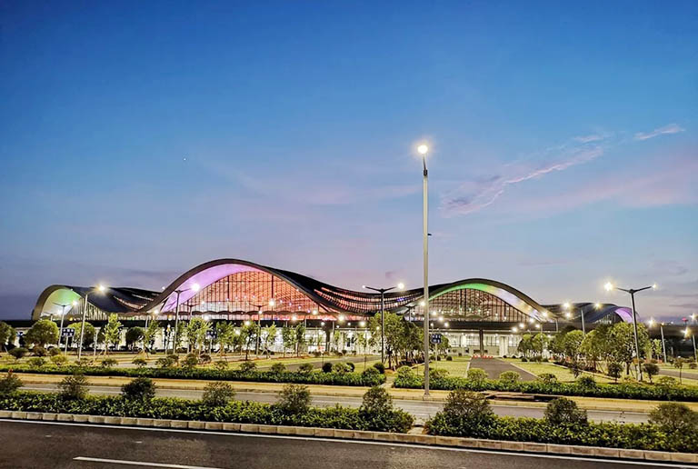 Guilin Liangjiang International Airport Guilin 6-Day Free Visa Group Tour
