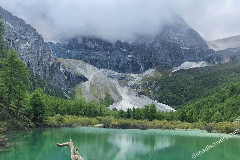 Daocheng Yading Travel Guide 2025