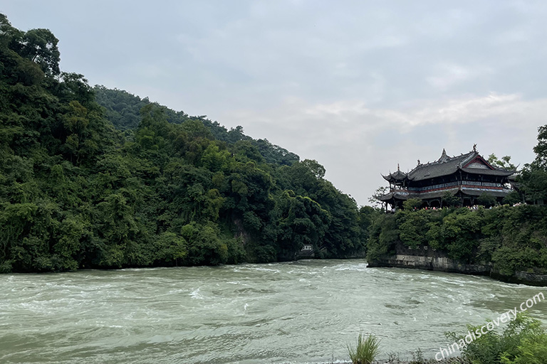 Customize Sichuan Tour 2025/2026