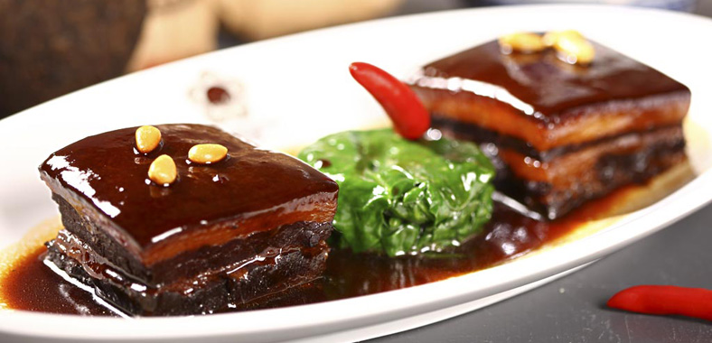 Braised Dongpo Pork (东坡肉)