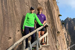 Hiking in Huangshan