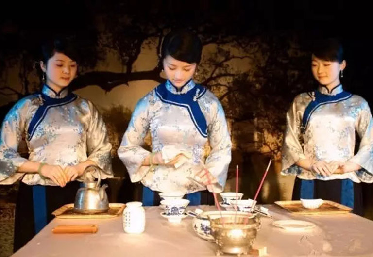 Huangshan Tea Ceremony Performance
