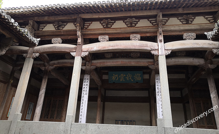 Tangyue Memorial Archways