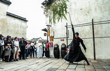 Jiaxing Travel - Performance in Water Towns