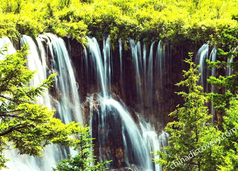 Nuorilang Waterfall