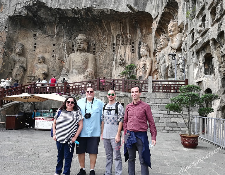 Fengxian Temple - David's Group from USA