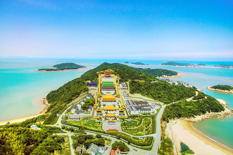 A Panorama View from Foding Mountain in Putuoshan A Panorama View from Foding Mountain in Putuoshan