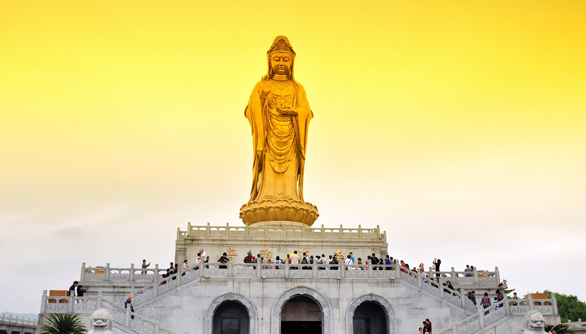 Mount Putuo (Putuoshan) Mount Putuo (Putuoshan)
