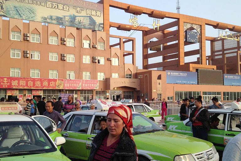 Kashgar to Urumqi Train