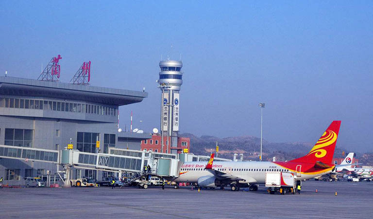 Lanzhou to Urumqi Flight